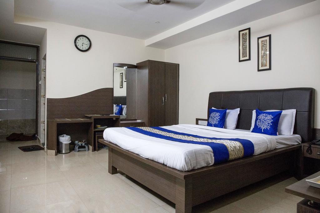 Hotel Rajdhani Bhubaneswar Eksteriør bilde