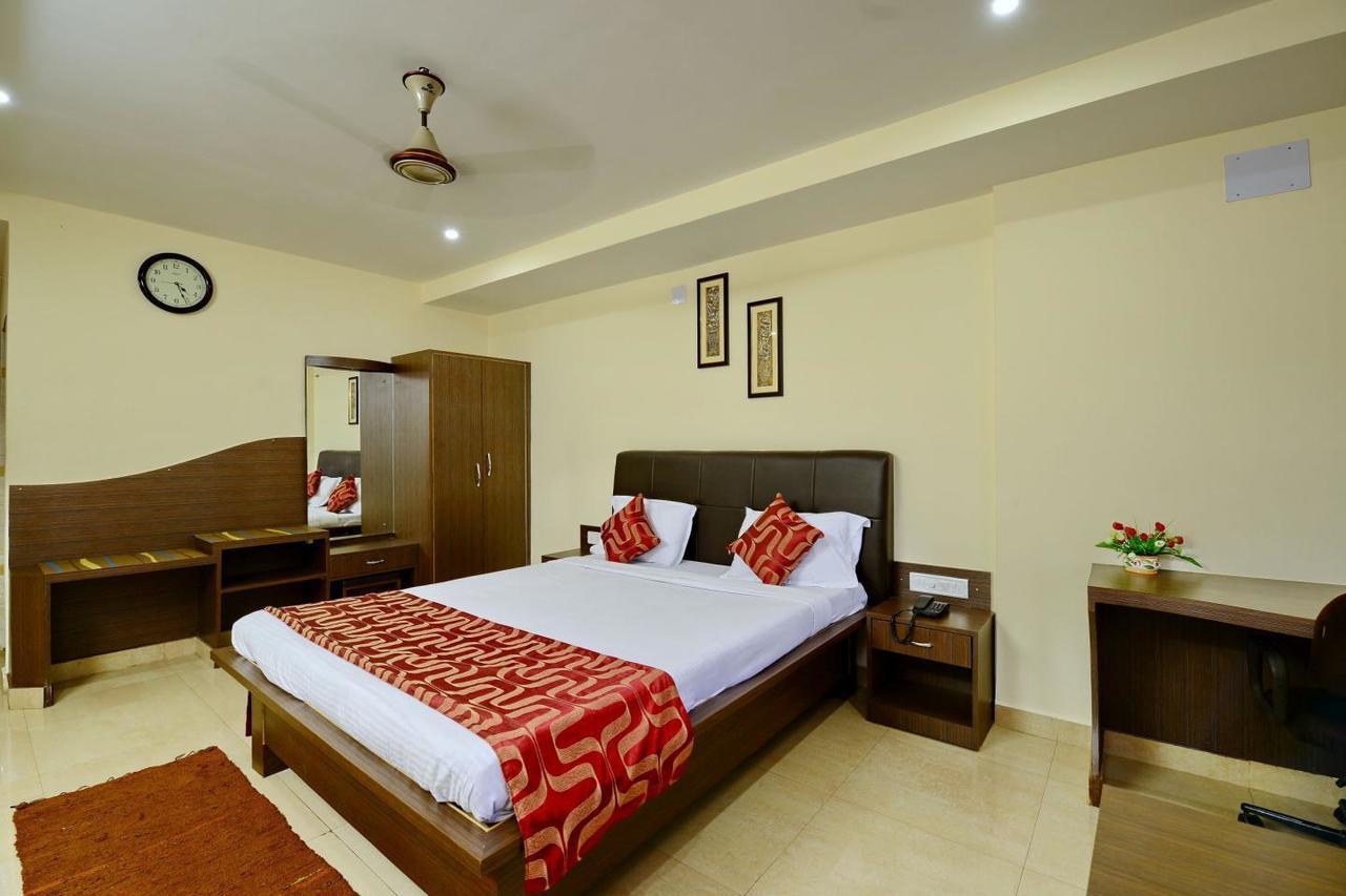 Hotel Rajdhani Bhubaneswar Eksteriør bilde